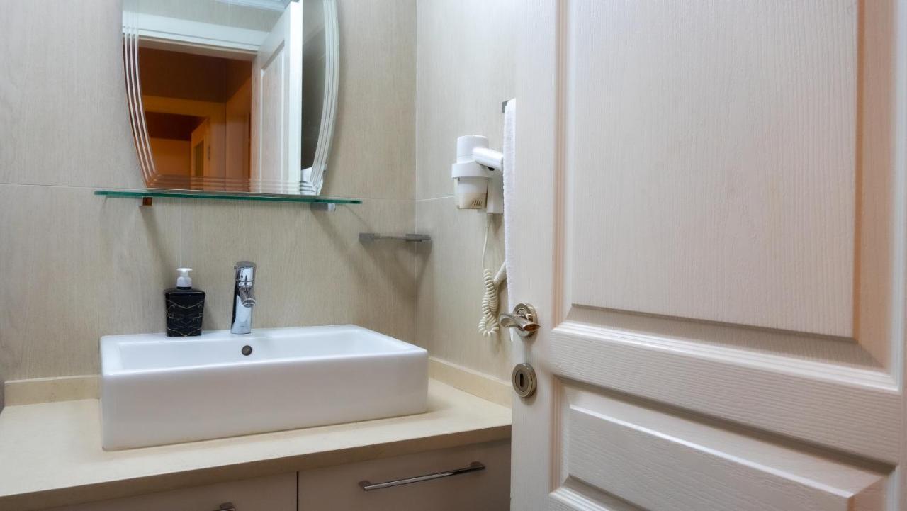 Bursa Suites Apart Otel Extérieur photo A bathroom in a hotel